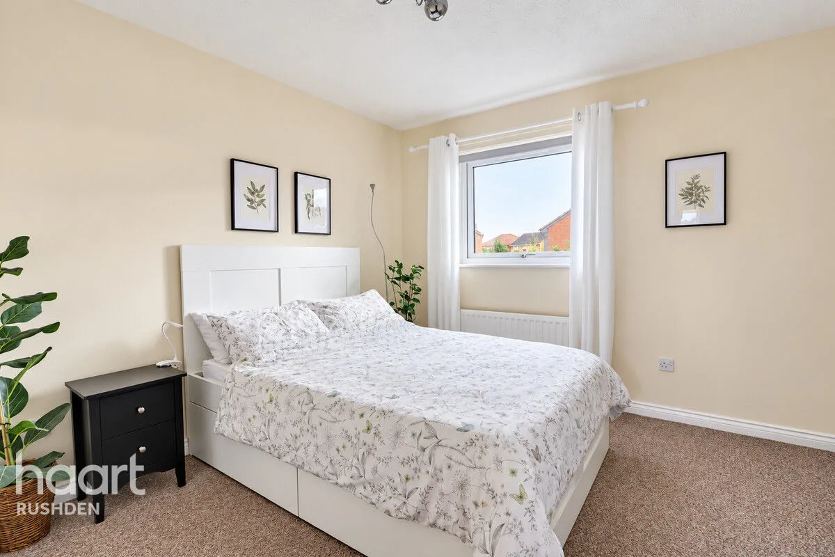 Betony Walk, Rushden, NN10, photo 6