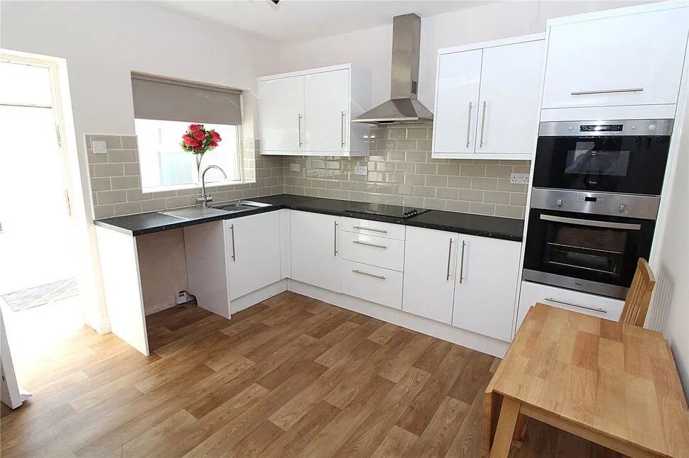 Pendas Walk, Leeds, West Yorkshire, LS15, photo 3