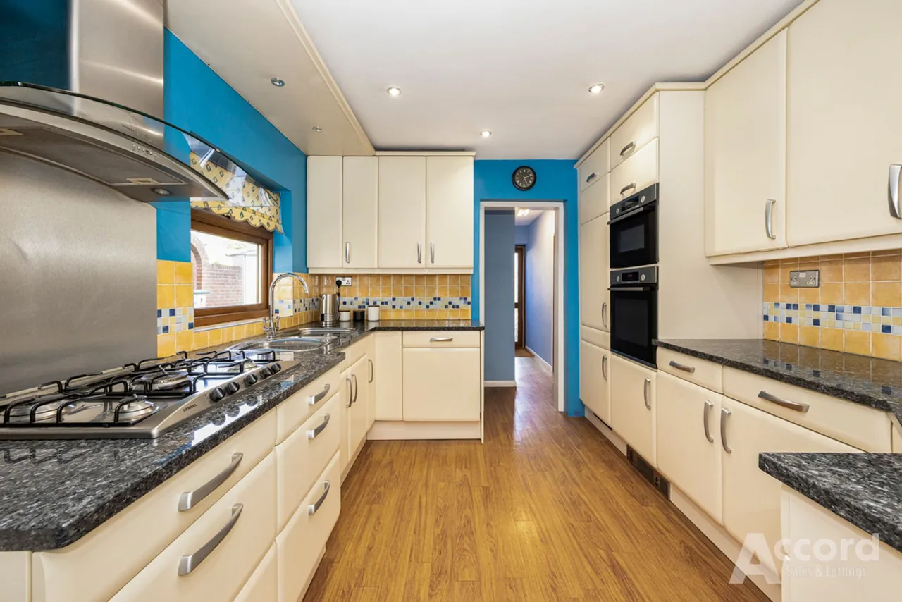 Esk Way, Romford, RM1, photo 36