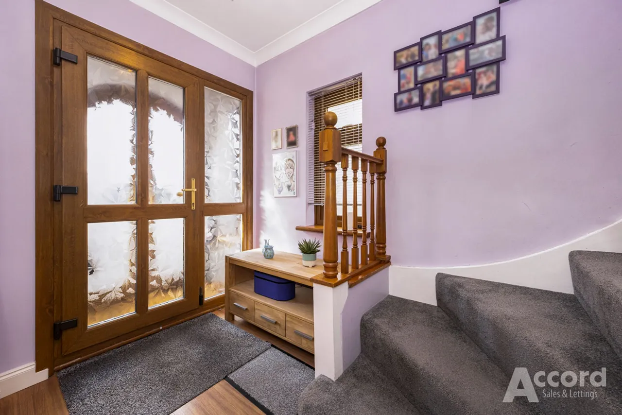 Esk Way, Romford, RM1, photo 5
