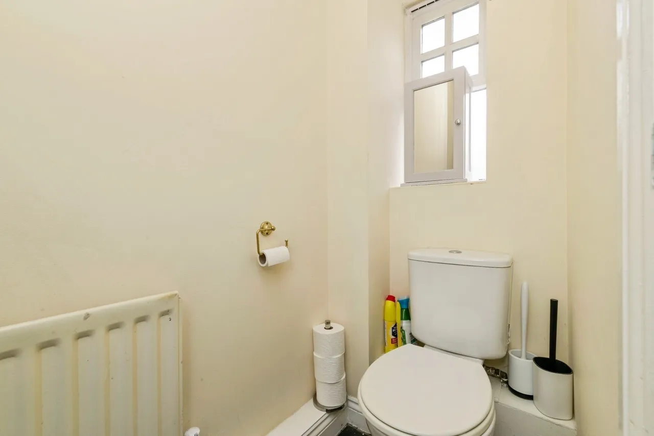 St. Giles Close, Gilesgate, Durham, DH1, photo 20