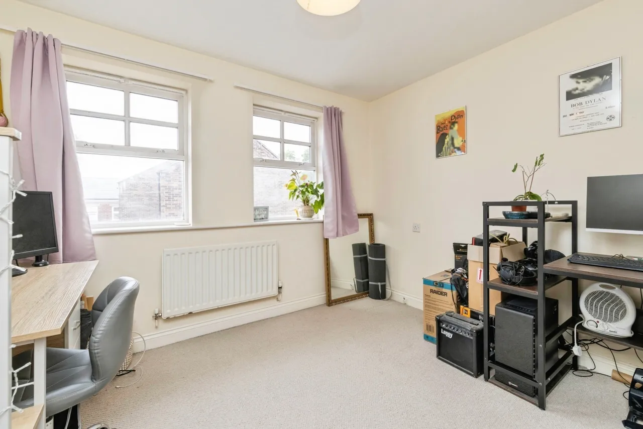 St. Giles Close, Gilesgate, Durham, DH1, photo 17