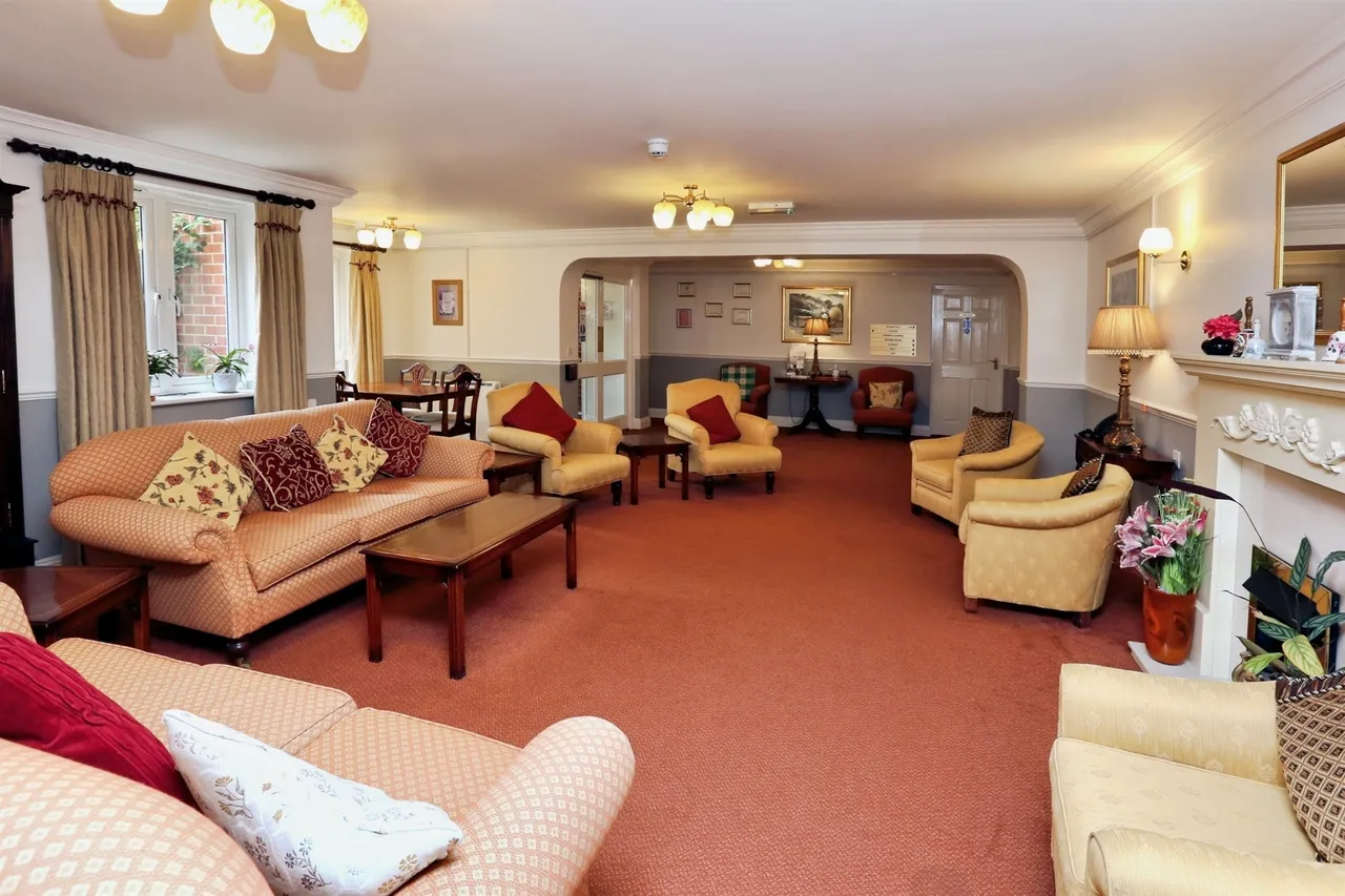 Trinity Street, Fareham, PO16, photo 9