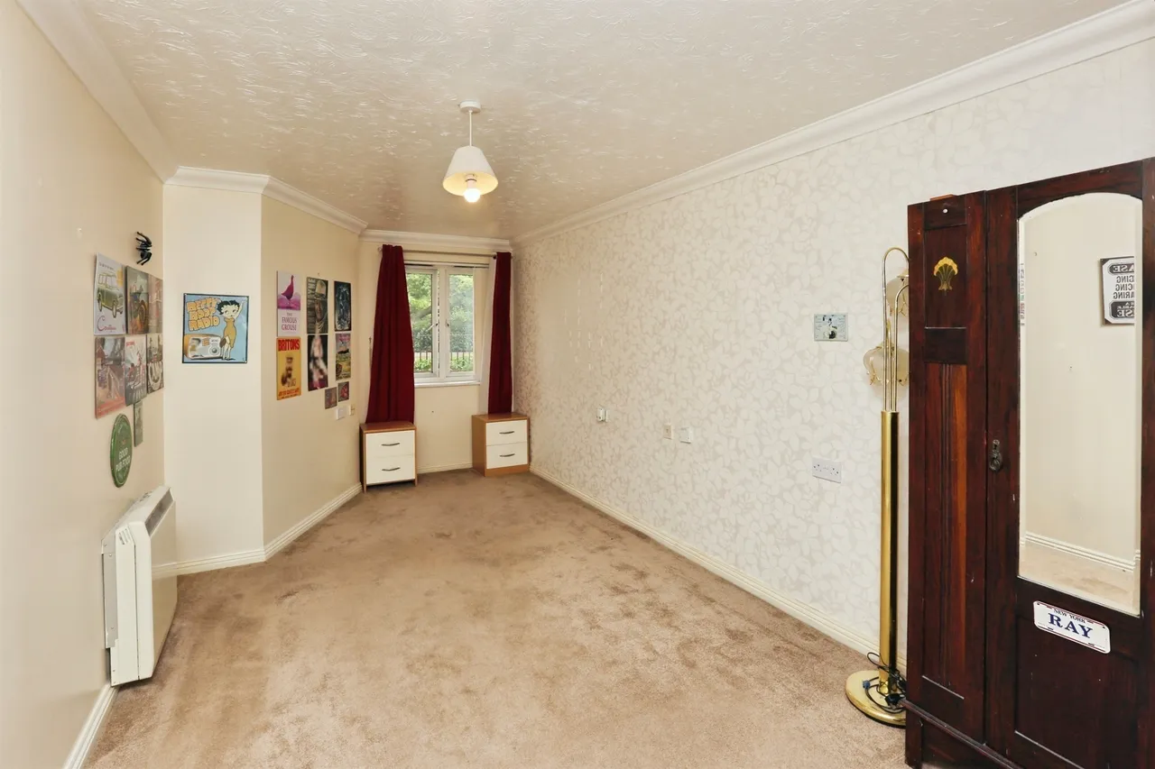 Trinity Street, Fareham, PO16, photo 6
