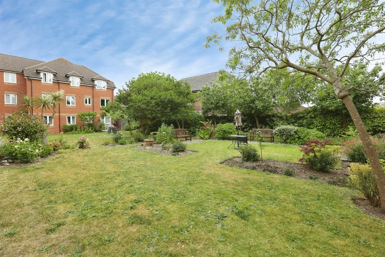 Trinity Street, Fareham, PO16, photo 15