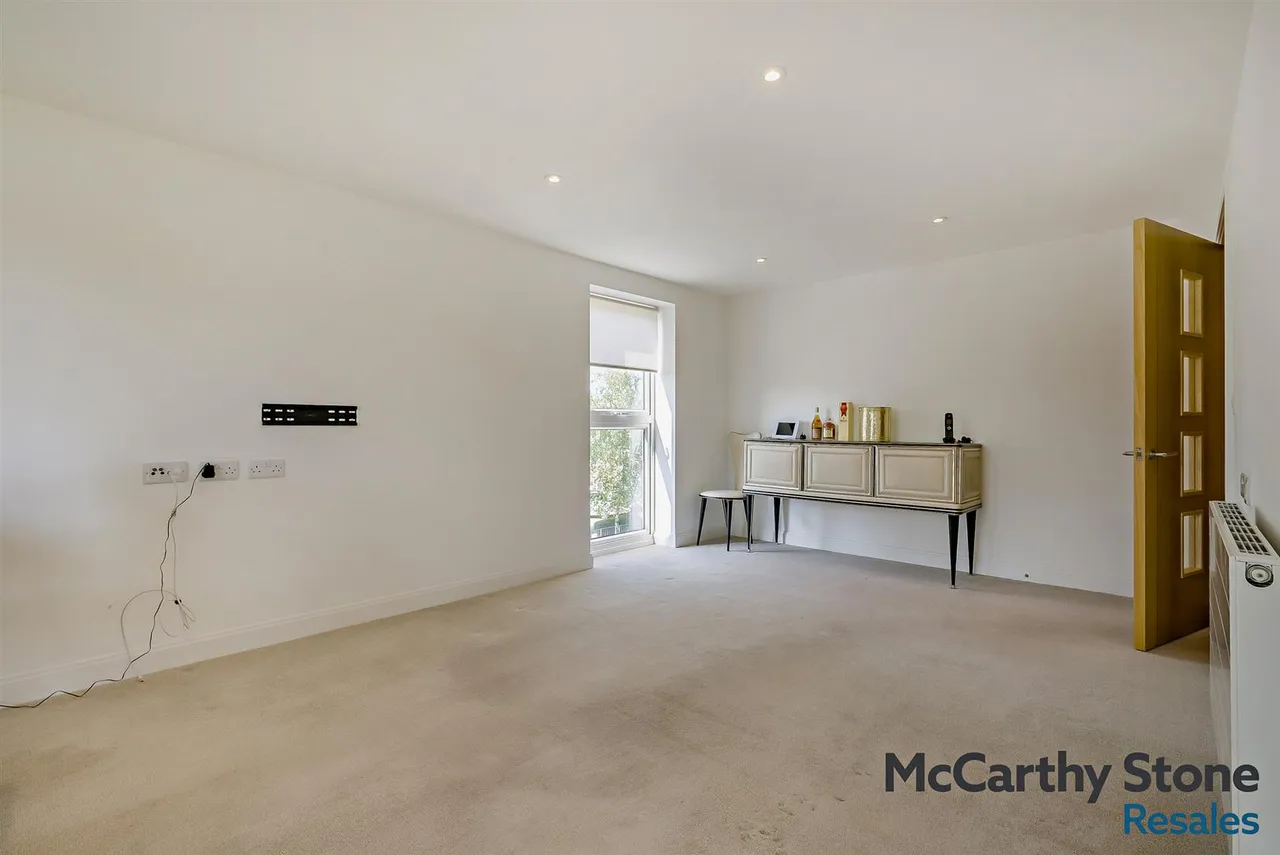 Studio Way, Borehamwood, WD6, photo 3