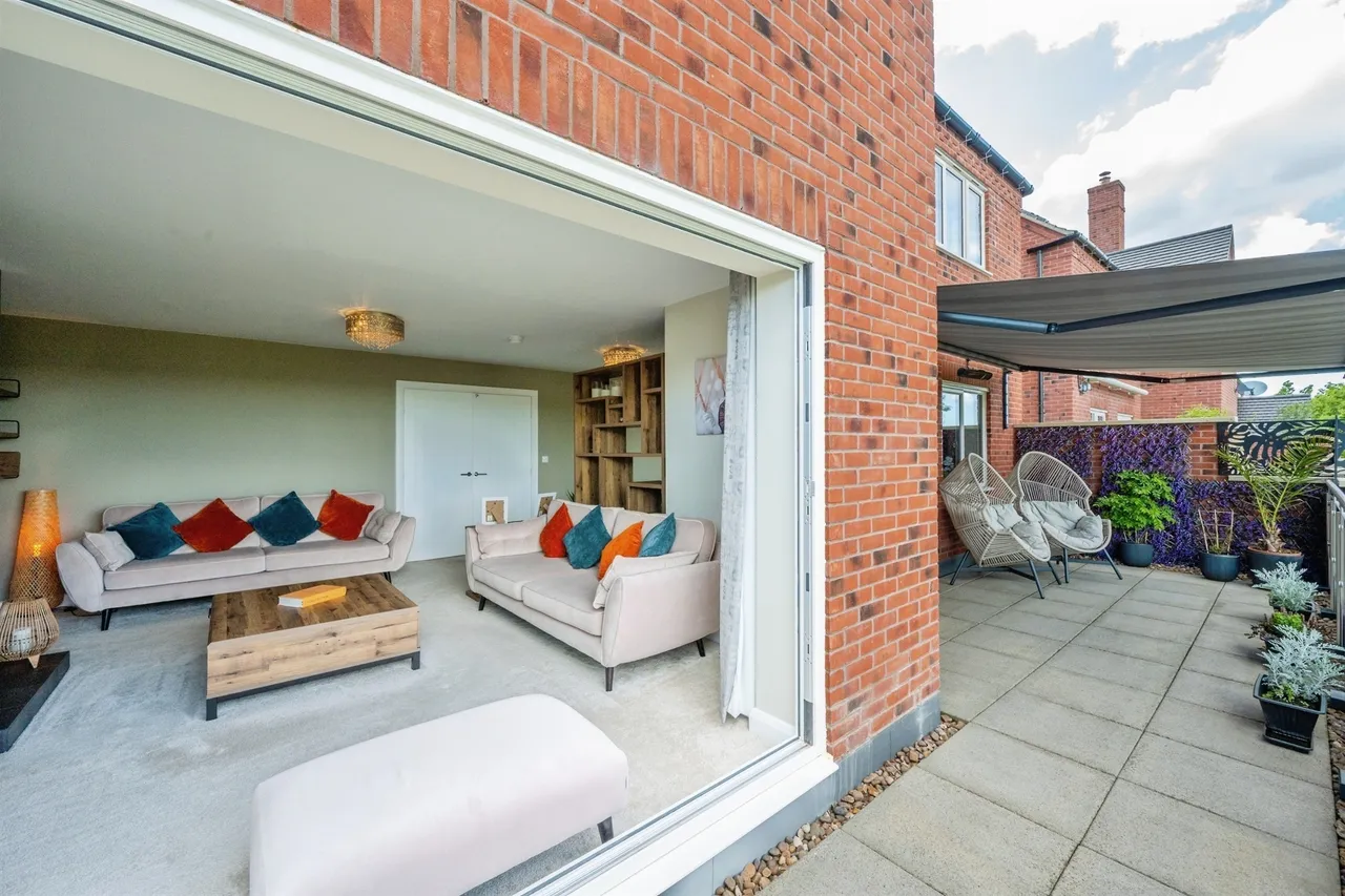 George Rodgers Close, Hulland Ward, DE6, photo 29