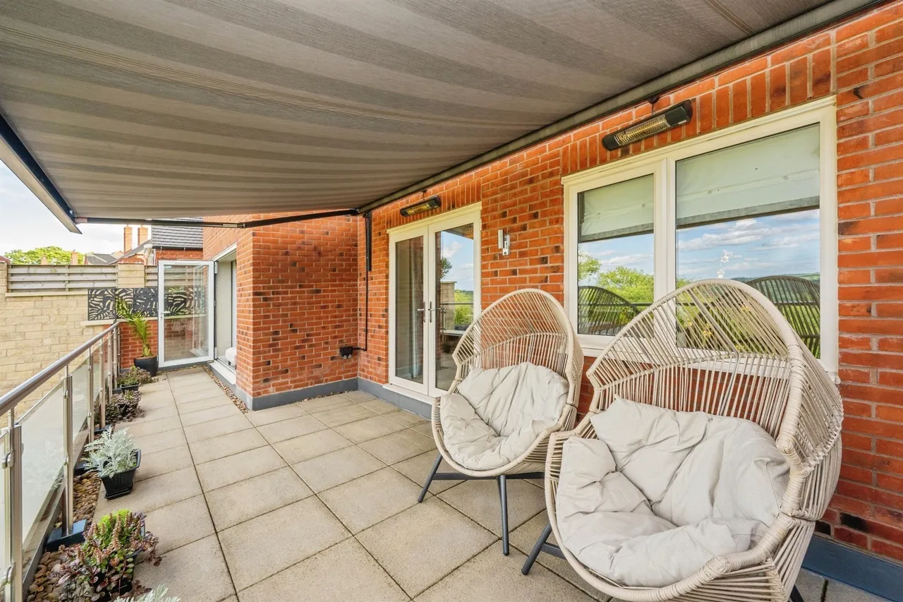 George Rodgers Close, Hulland Ward, DE6, photo 32