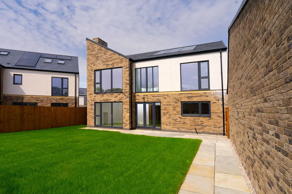 Wild House Meadows, Wild House Lane Milnrow, Rochdale OL16 3TW, photo 18