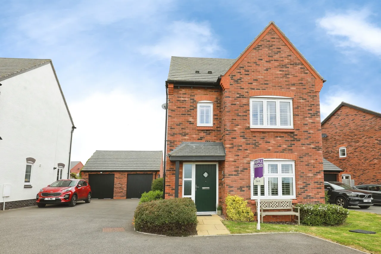 3 bed house for sale — Robins Lane, Southam