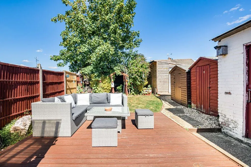 Glastonbury Close, Bletchley, Milton Keynes, Buckinghamshire, MK3 6LU, photo 6