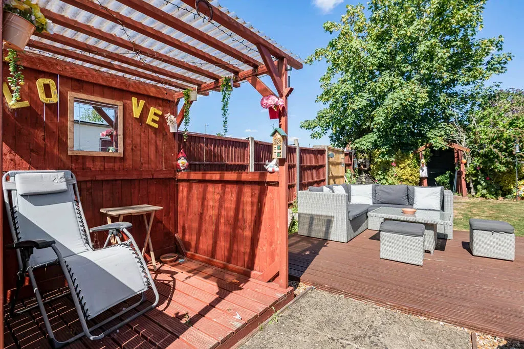 Glastonbury Close, Bletchley, Milton Keynes, Buckinghamshire, MK3 6LU, photo 16