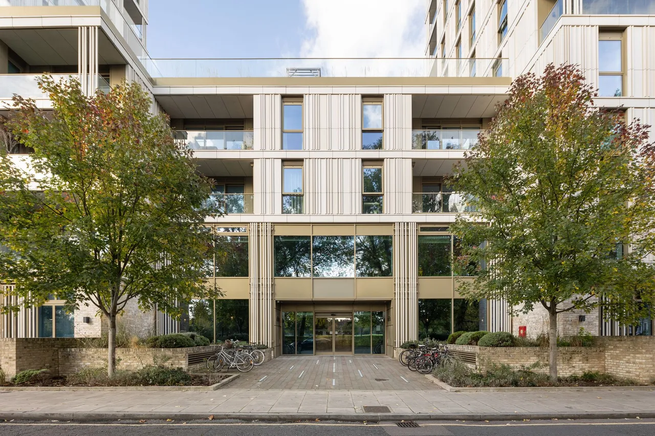 Downs Road, London, E5, photo 10