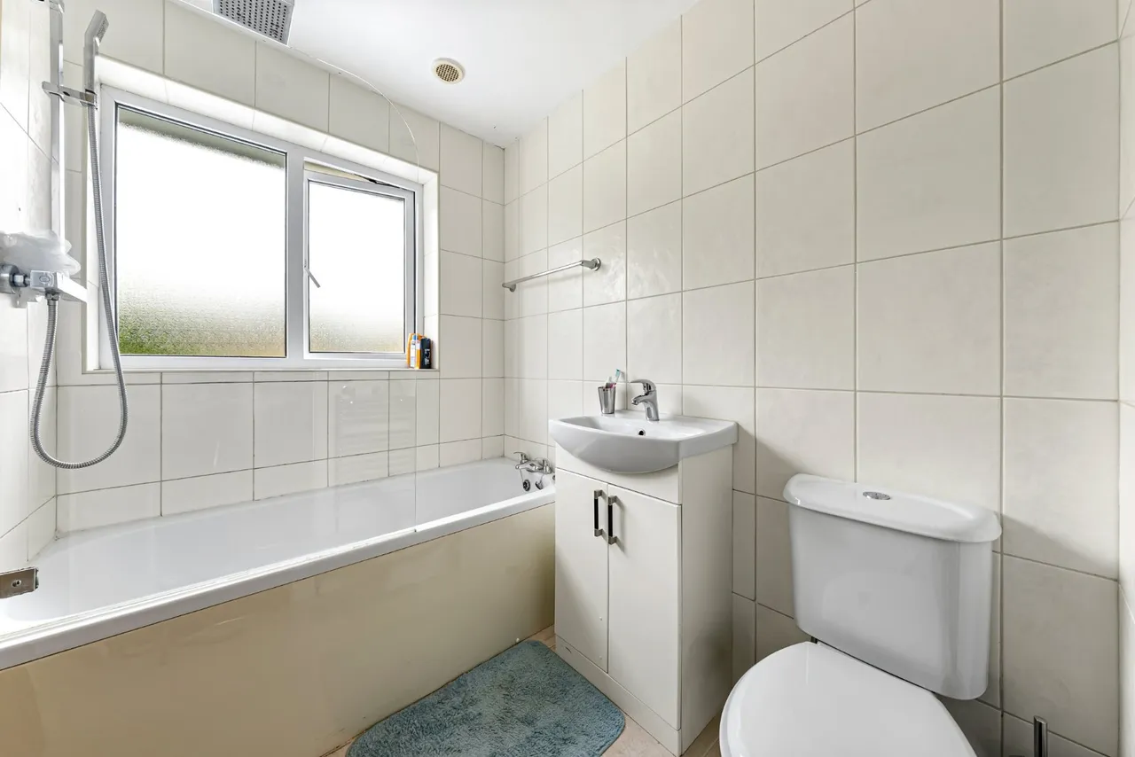 Sycamore Road, Ripon, HG4, photo 9