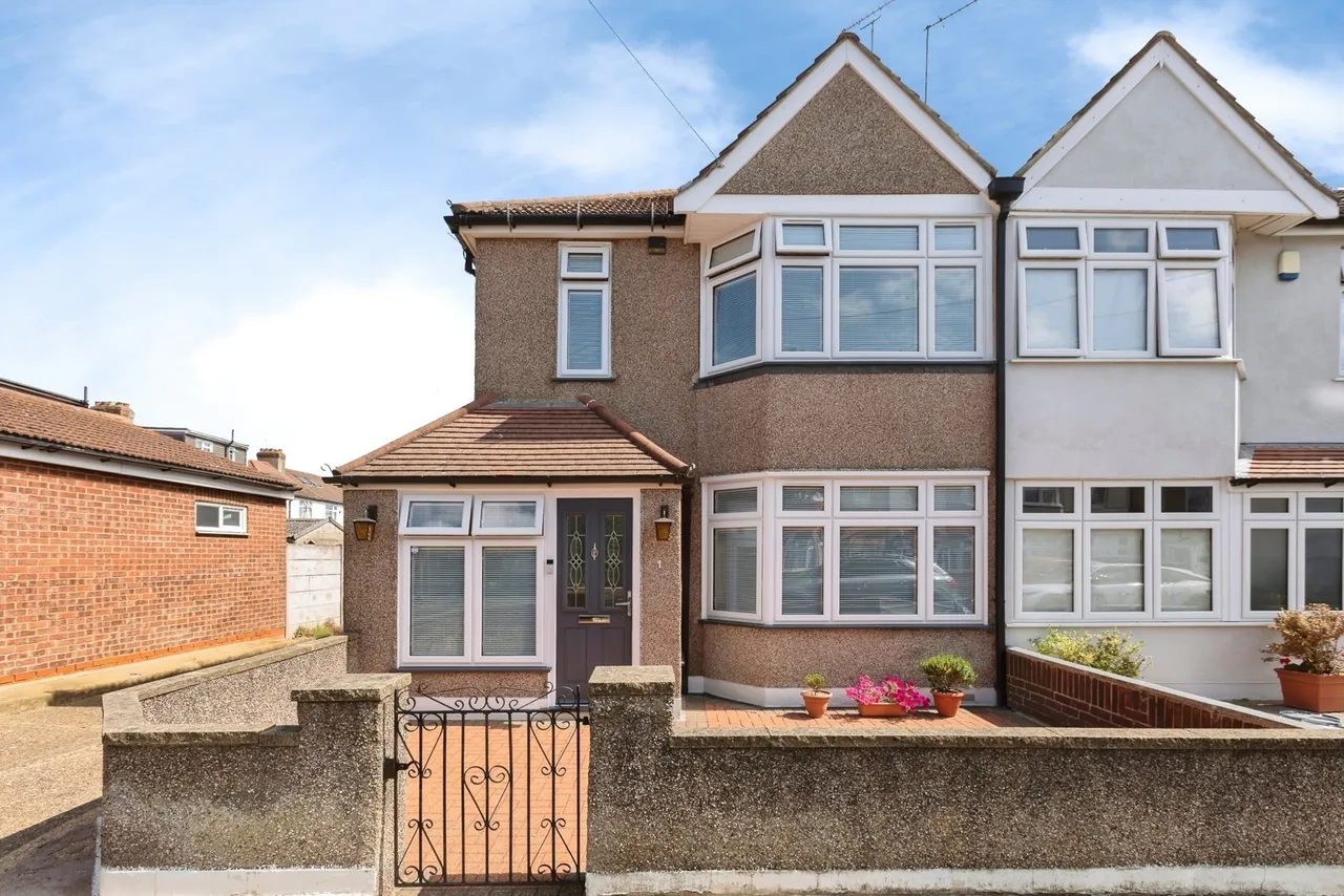 Saltash Road, Ilford, IG6, photo 26