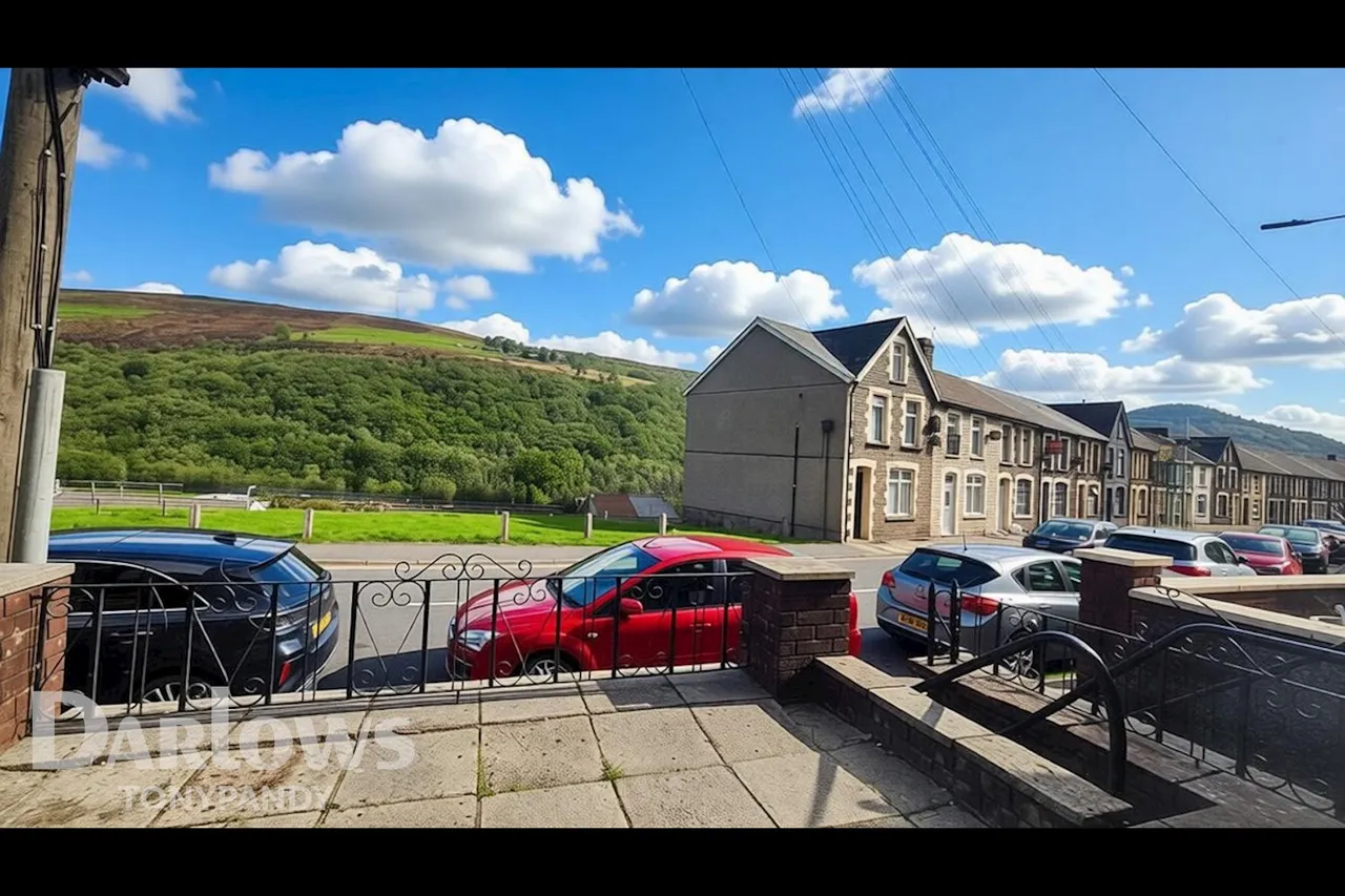 Brynteg Terrace, Ferndale, CF43, photo 2