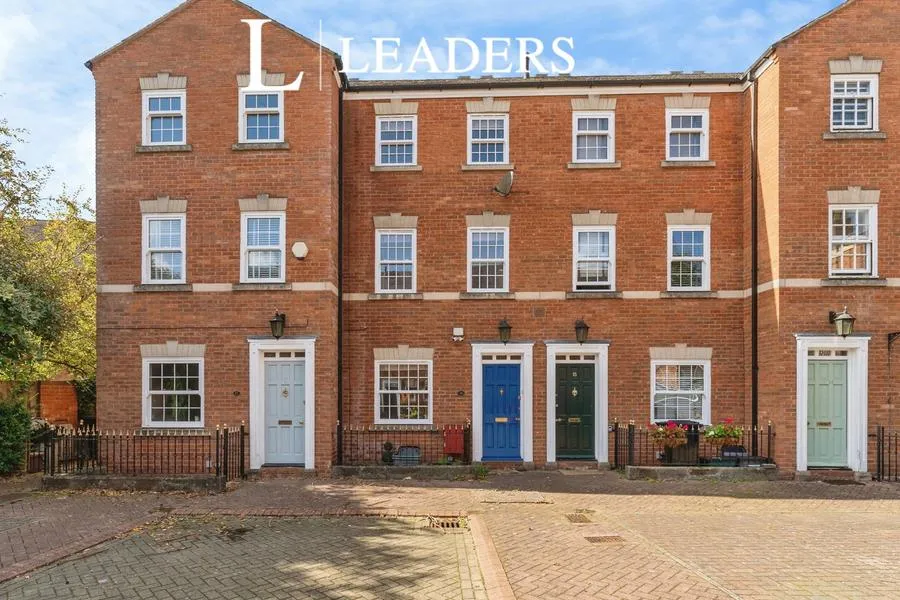 4 bed house to rent, Nicholas Street Mews, Chester, CH1