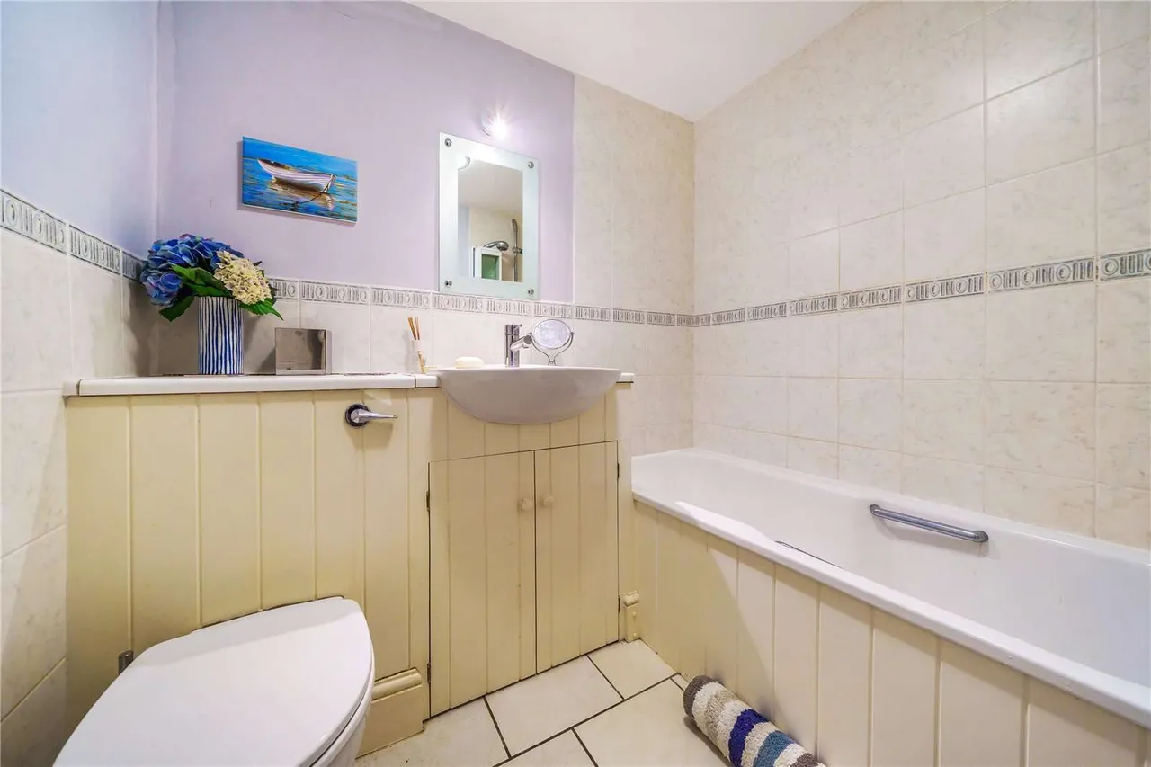 Market Cross Place, Aldeburgh, IP15, photo 9
