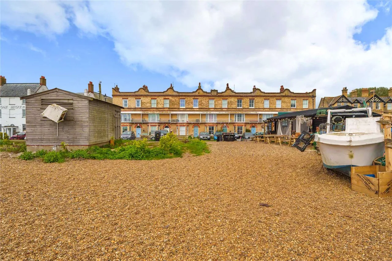 Market Cross Place, Aldeburgh, IP15, photo 11