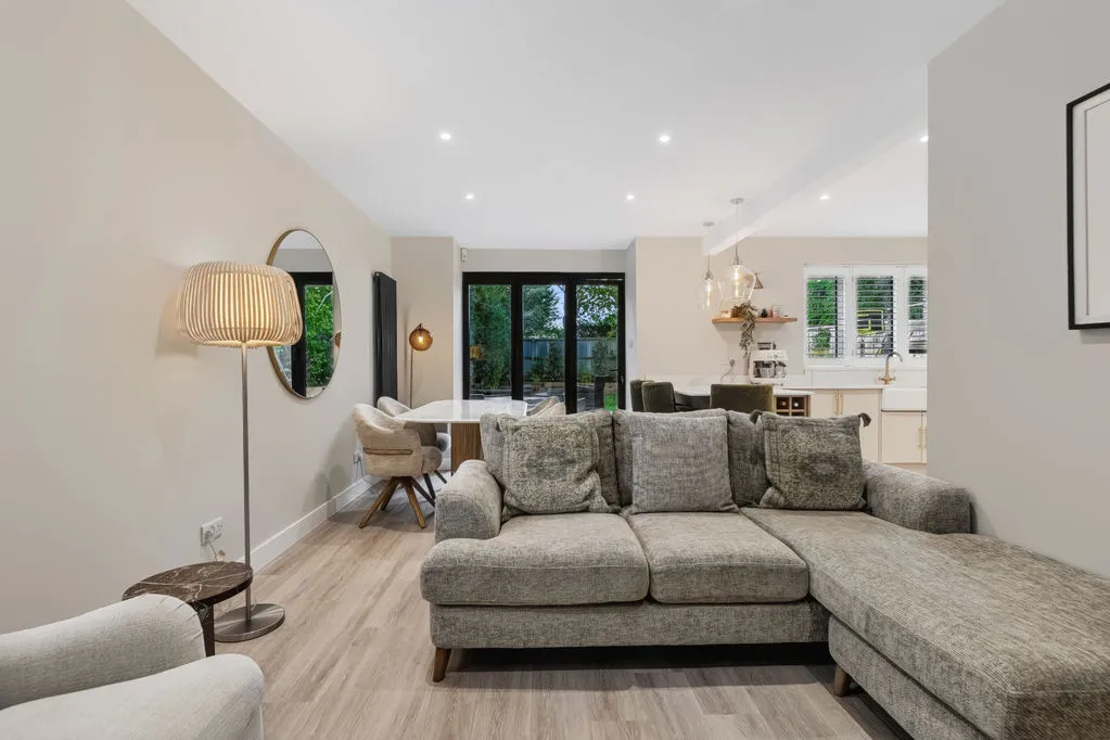 Murray Road, Ottershaw, KT16, photo 5