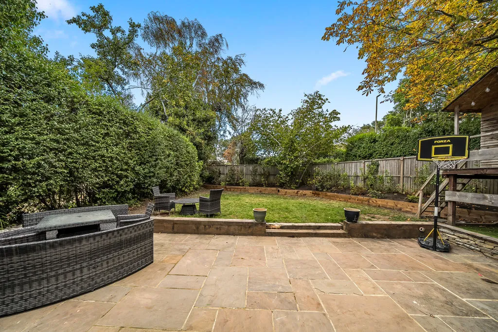 Murray Road, Ottershaw, KT16, photo 2