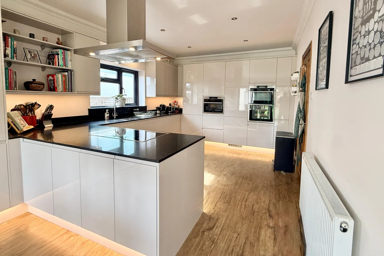 Lumby Drive, Poulner, photo 8
