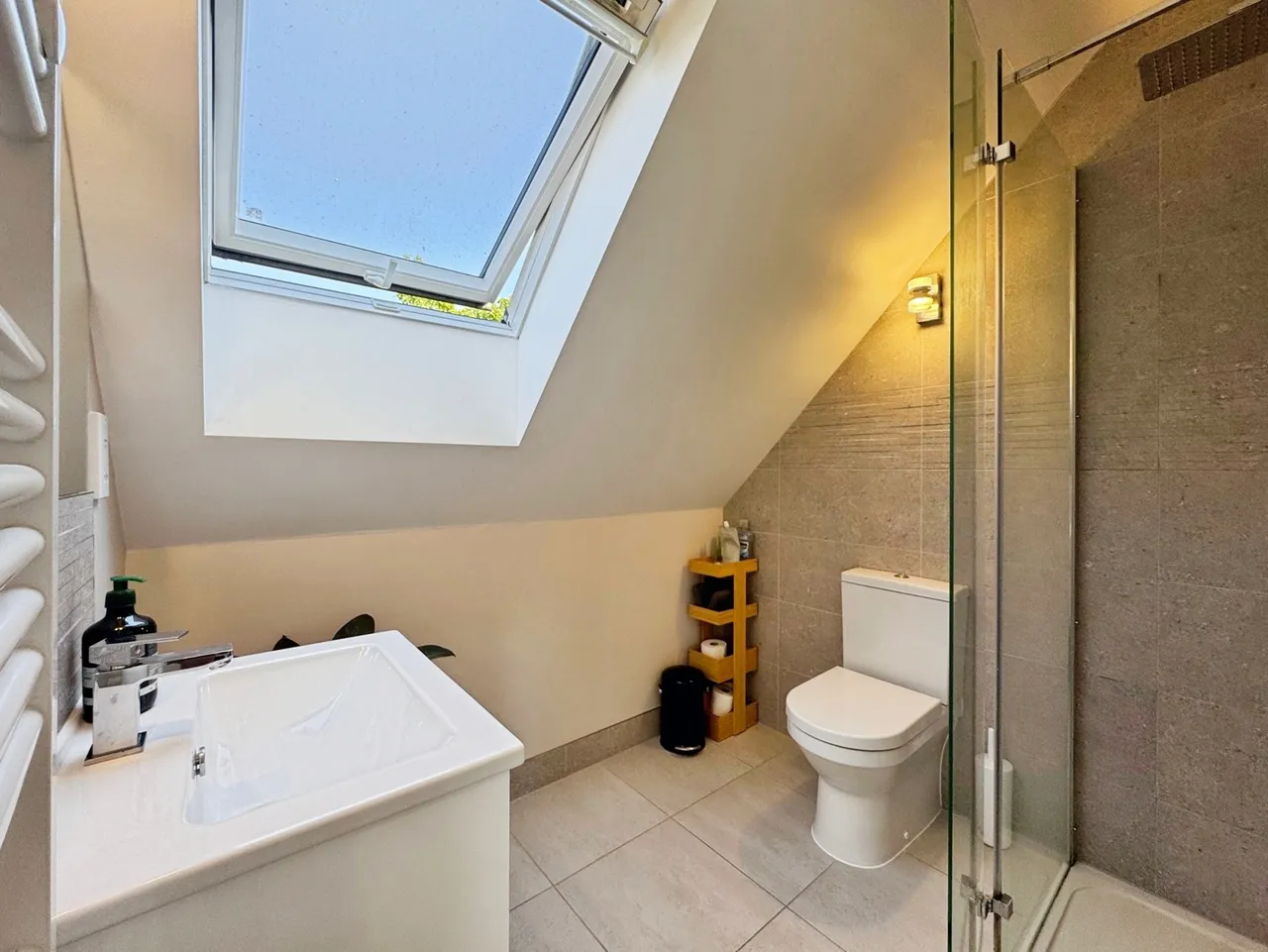 Clockhouse Road, Farnborough, GU14 7QY, photo 10