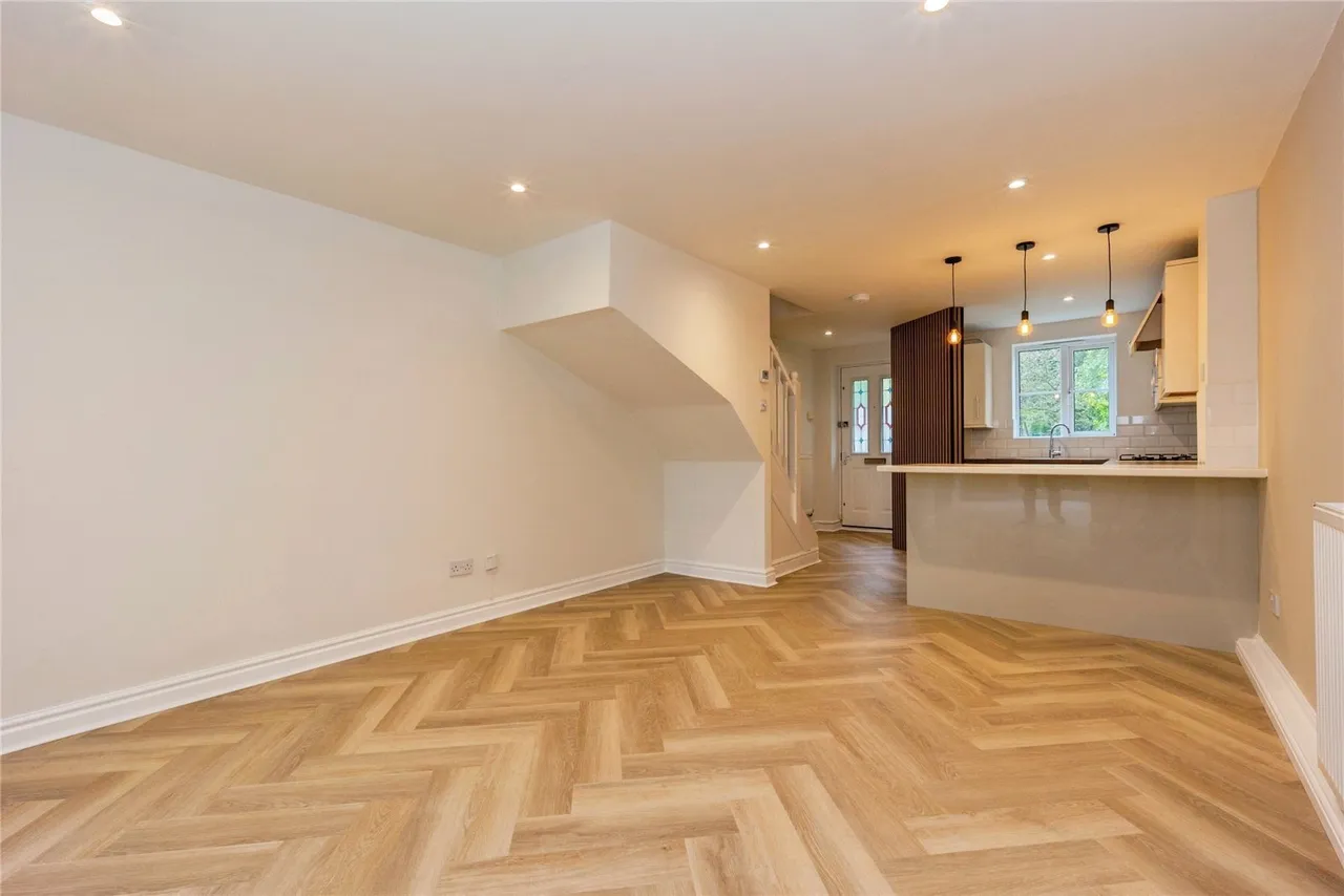 Petrel Close, Stockport, Greater Manchester, SK3, photo 3