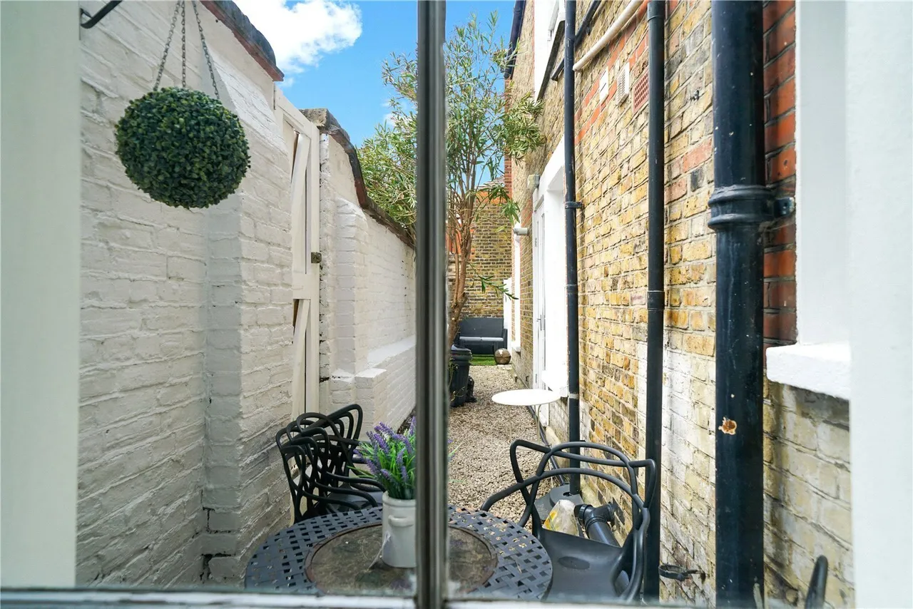 Yukon Road, Clapham South, SW12, photo 5
