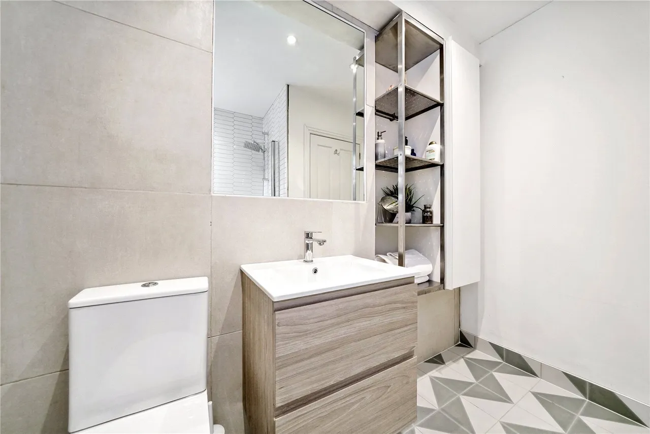 Yukon Road, Clapham South, SW12, photo 7