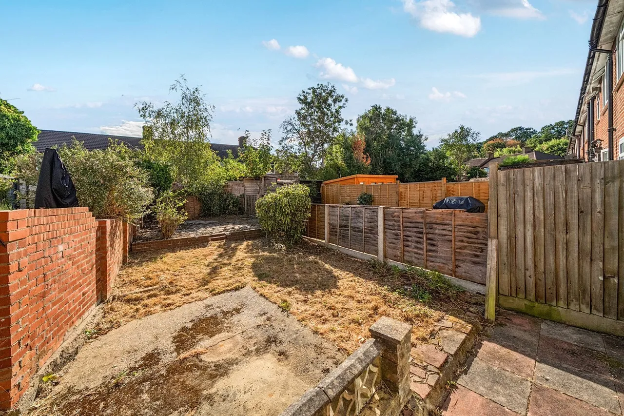 Beaconsfield Road, SE9, photo 4