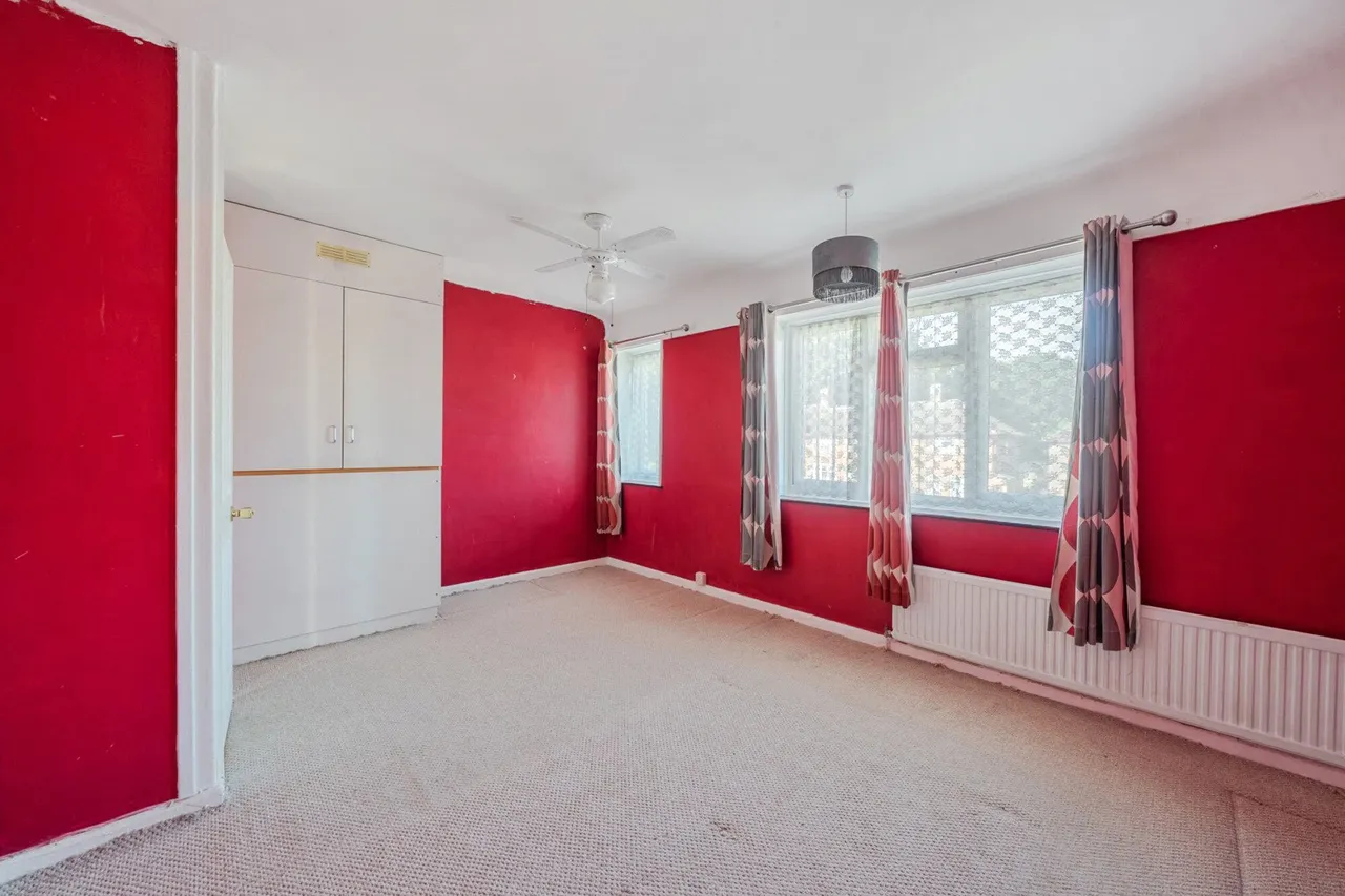 Beaconsfield Road, SE9, photo 8