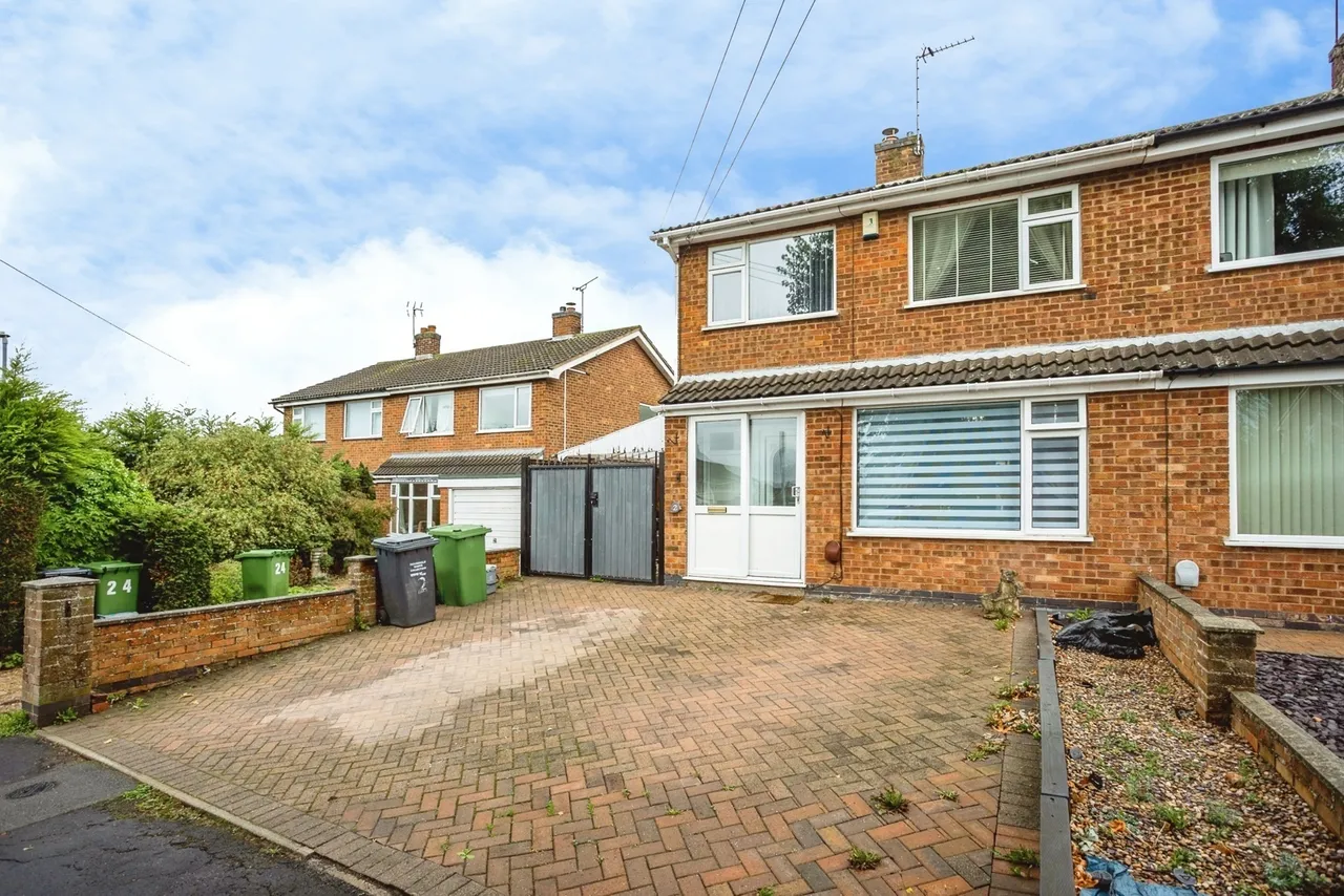 3 bed house for sale, Kilbourne Close, Loughborough, LE12