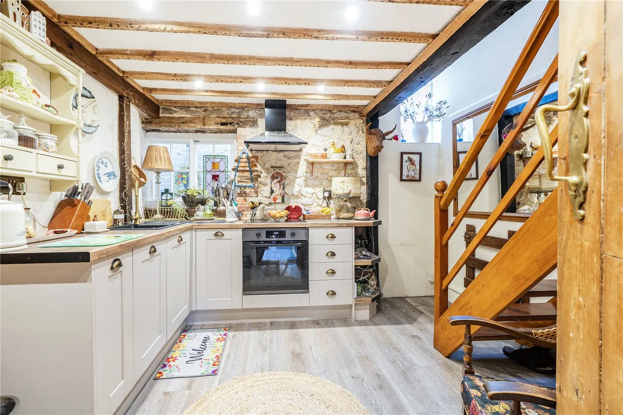 North Lane, South Harting, GU31, photo 3