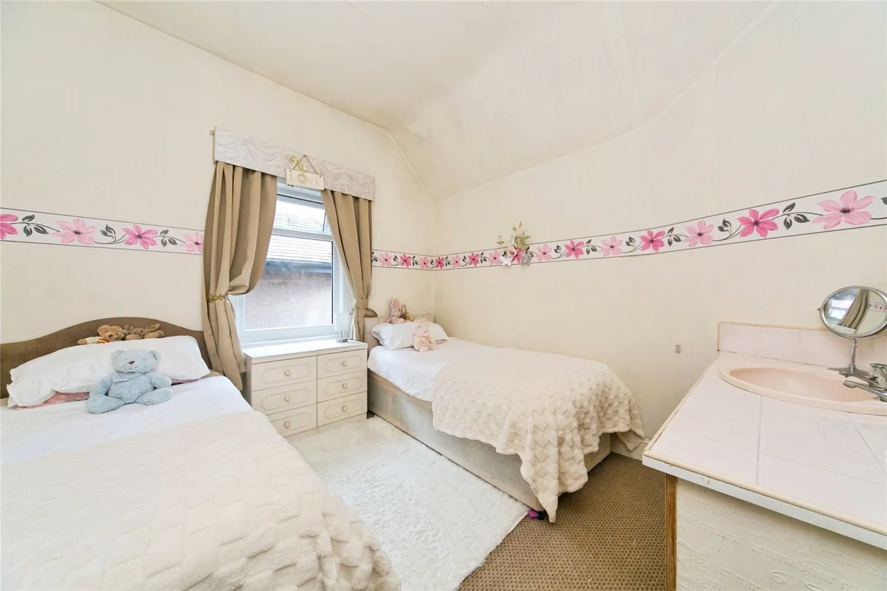 Mostyn Avenue, Llandudno, LL30, photo 9