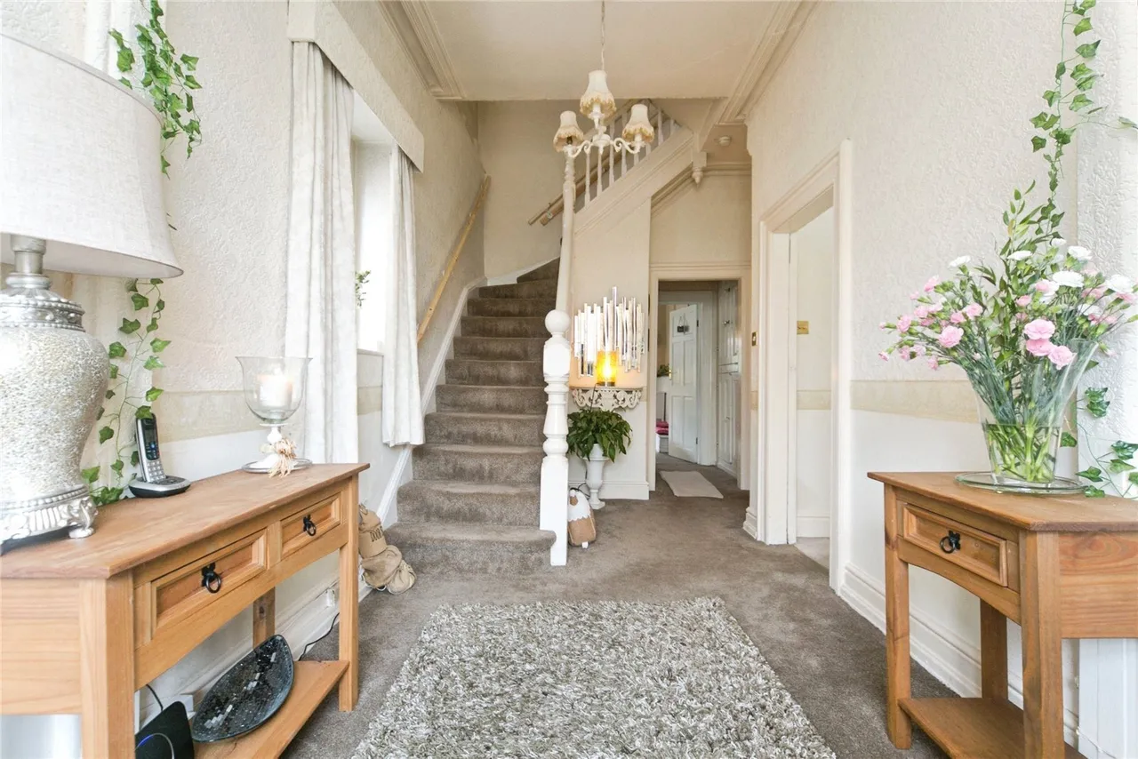 Mostyn Avenue, Llandudno, LL30, photo 3