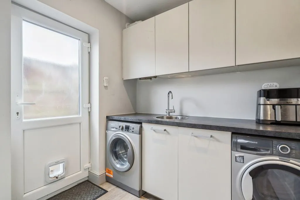 Fishermans Way, Bourne End SL8 5LX, photo 9