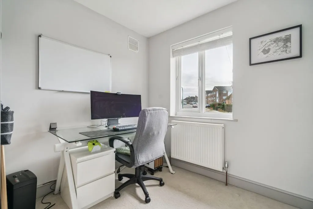 Fishermans Way, Bourne End SL8 5LX, photo 18