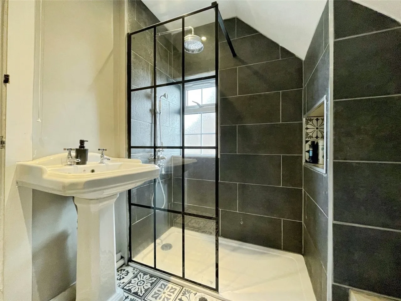 Snape Hill Crescent, Dronfield, S18, photo 22
