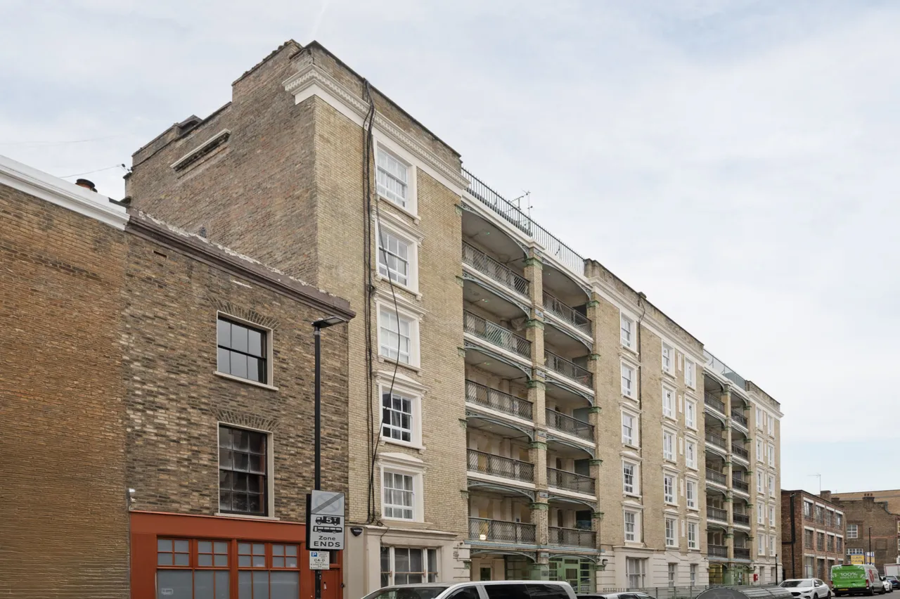 1 bed flat to rent — Flat 13 Derby Lodge, Britannia Street, London