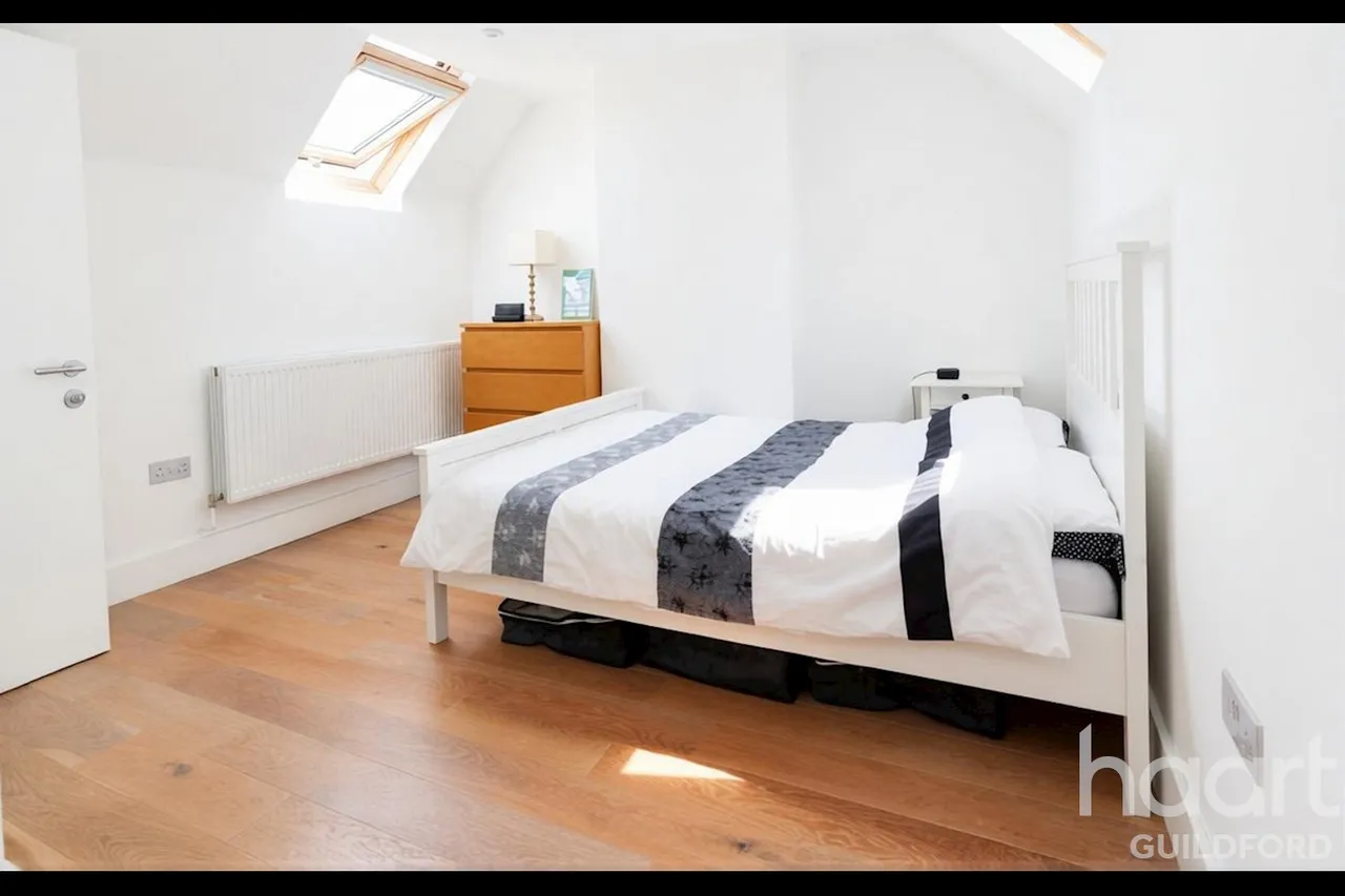 West Horsley, KT24, photo 5