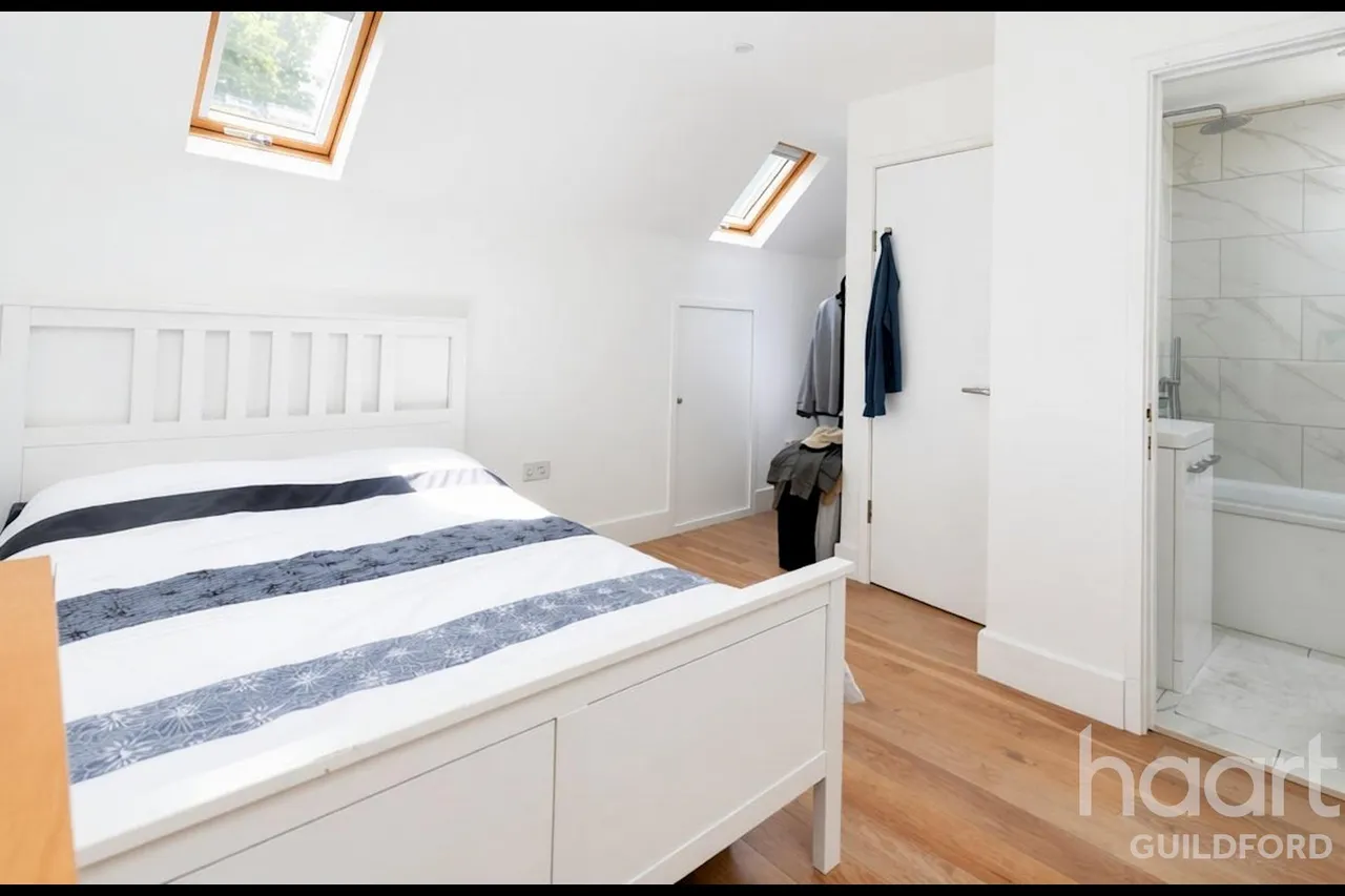 West Horsley, KT24, photo 4