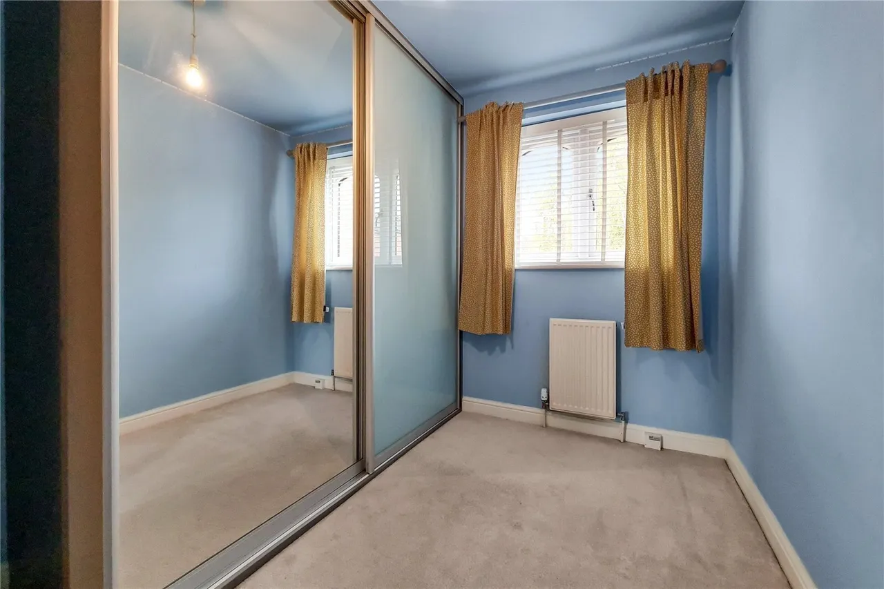 Telegraph Place, London, E14, photo 12