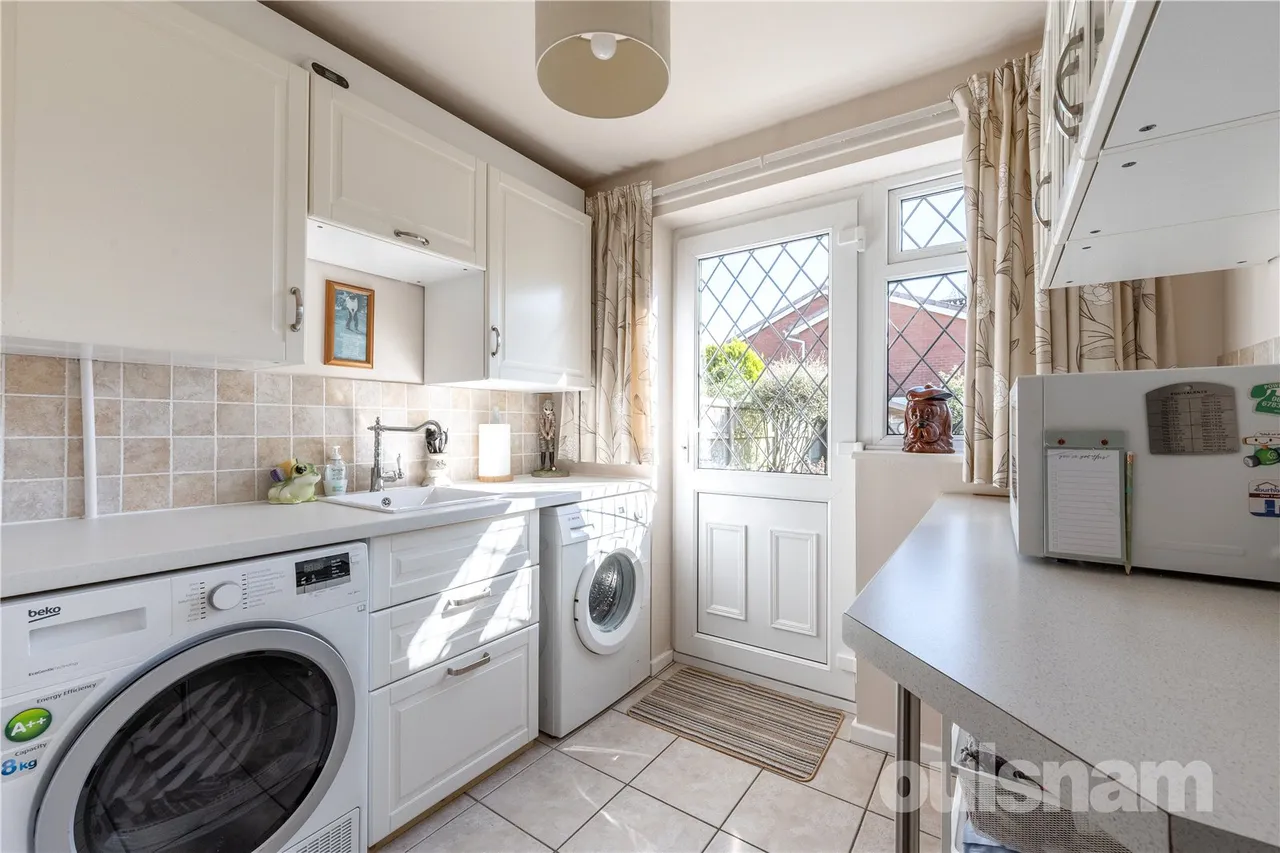 Home Meadow Lane, Church Hill North, Redditch, Worcestershire, B98 9NE, photo 10