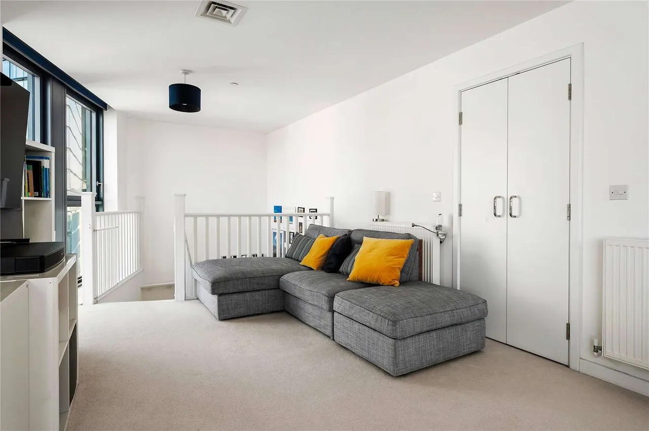 City Road, London, EC1V, photo 12