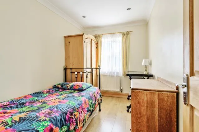 Worthington Road, Surbiton, KT6, photo 6