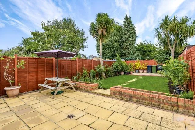 Worthington Road, Surbiton, KT6, photo 12