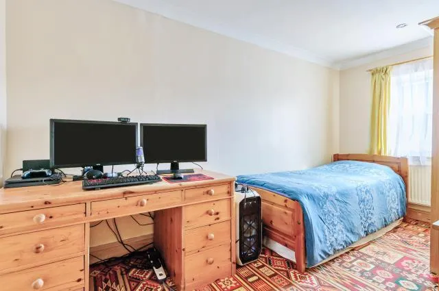 Worthington Road, Surbiton, KT6, photo 7