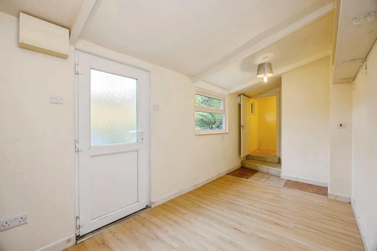 Church Street, St Columb Minor, TR7, photo 11