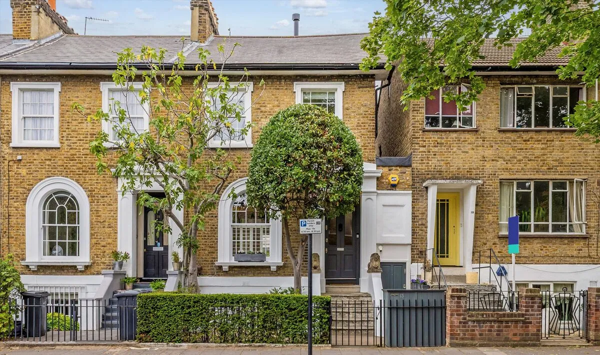 4 bed house for sale, Clapham Manor Street, London, SW4